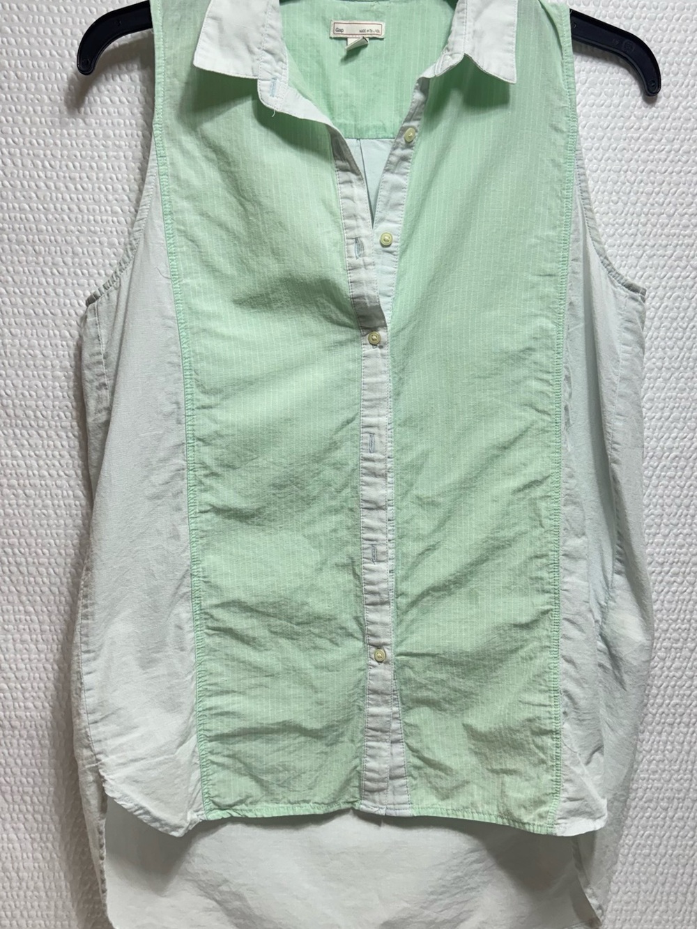 Gap Sleeveless Button-Front Mint & White Shirt